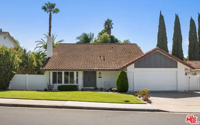 26392 Cortina Dr, Mission Viejo, Active - Home for Sale