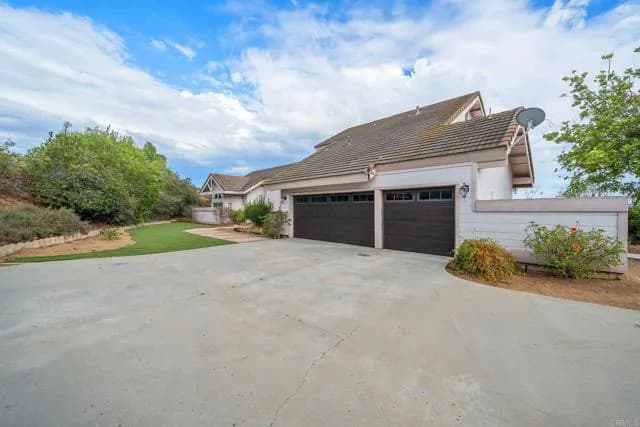 14692 Sunrise Canyon Rd, Poway, Active - Home for Sale