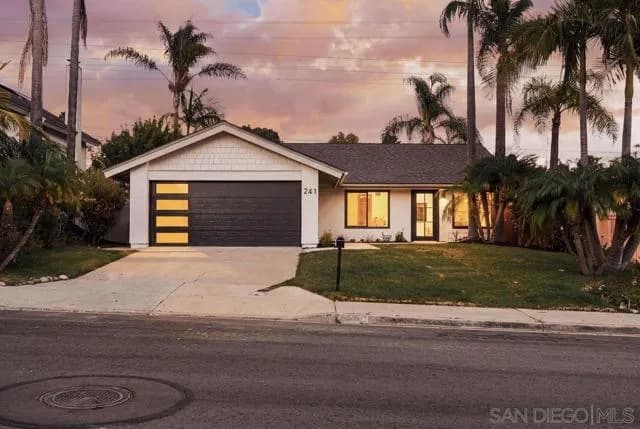 241 Rodney, Encinitas, Active - Home for Sale