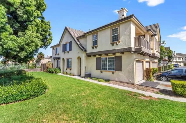 1333 Burgundy Dr, Chula Vista, Active - Home for Sale