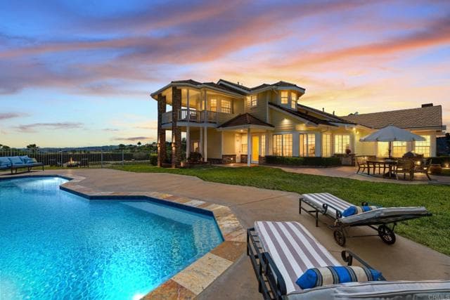 2292 Dos Lomas, Fallbrook, Active - Home for Sale
