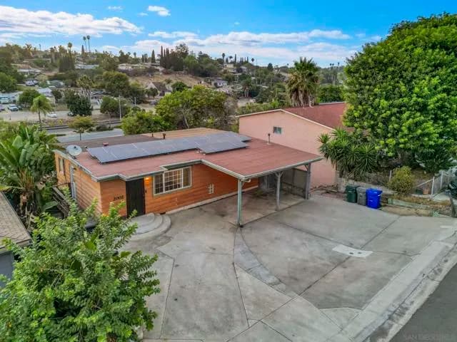 2002 Noble St, Lemon Grove, Active - Home for Sale