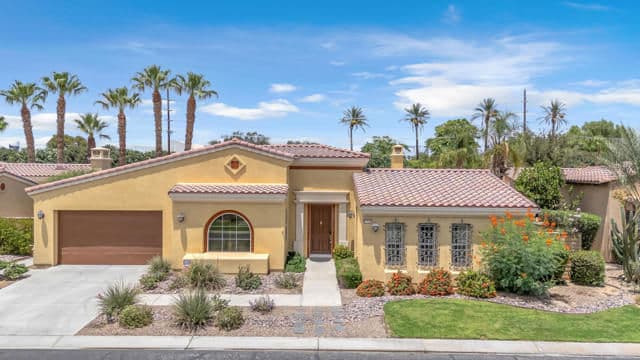 81636 Rancho Santana Dr, La Quinta, Active - Home for Sale