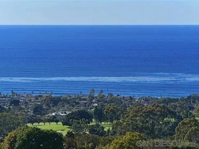 7111 Encelia, La Jolla, Active - Home for Sale
