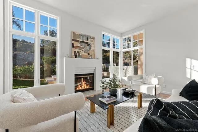 13083 Caminito Pointe Del Mar, Del Mar, Active - Home for Sale