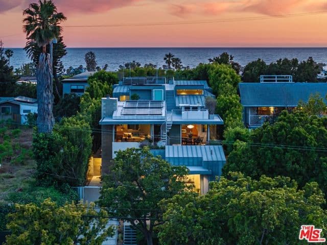 2502 7th St, Santa Monica, Active - Home for Sale