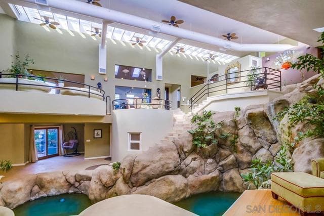1876 Sefton Place, San Diego, Active - Home for Sale