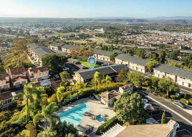 4228 Vista Panorama Way, Oceanside, Active - Home for Sale