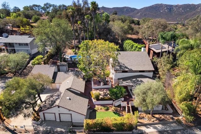 10287 Canyon Dr, Escondido, Active - Home for Sale